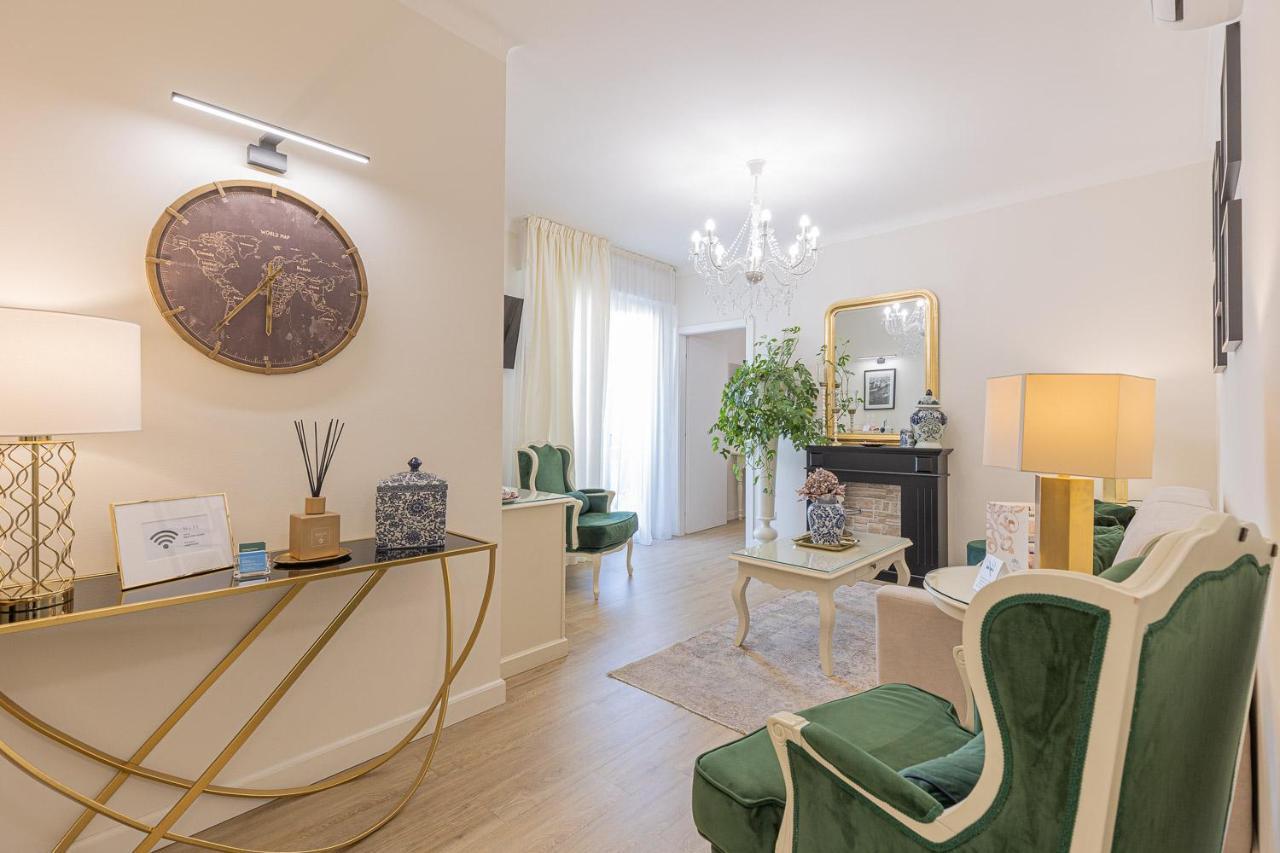 Crys: Apartments, Holiday, Business, Verde Verona Eksteriør billede